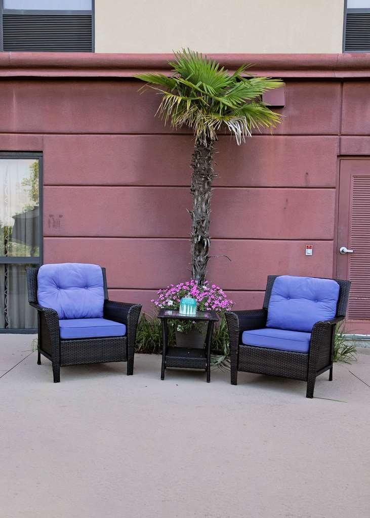 Hampton Inn Moultrie Exterior photo