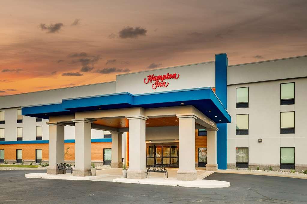 Hampton Inn Moultrie Exterior photo